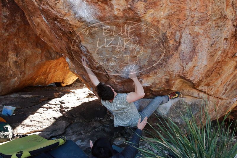 Bouldering in Hueco Tanks on 01/18/2020 with Blue Lizard Climbing and Yoga

Filename: SRM_20200118_1142490.jpg
Aperture: f/6.3
Shutter Speed: 1/250
Body: Canon EOS-1D Mark II
Lens: Canon EF 16-35mm f/2.8 L