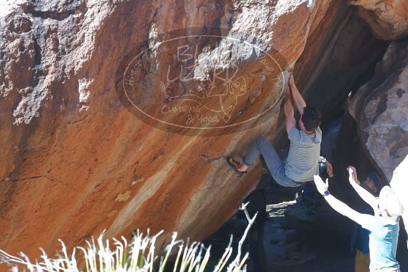 Bouldering in Hueco Tanks on 01/18/2020 with Blue Lizard Climbing and Yoga

Filename: SRM_20200118_1425130.jpg
Aperture: f/6.3
Shutter Speed: 1/250
Body: Canon EOS-1D Mark II
Lens: Canon EF 50mm f/1.8 II