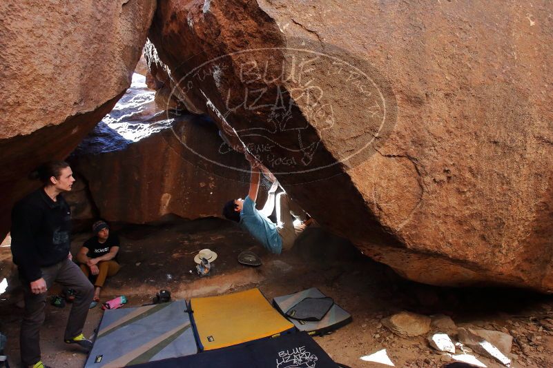 Bouldering in Hueco Tanks on 01/18/2020 with Blue Lizard Climbing and Yoga

Filename: SRM_20200118_1523270.jpg
Aperture: f/5.6
Shutter Speed: 1/250
Body: Canon EOS-1D Mark II
Lens: Canon EF 16-35mm f/2.8 L