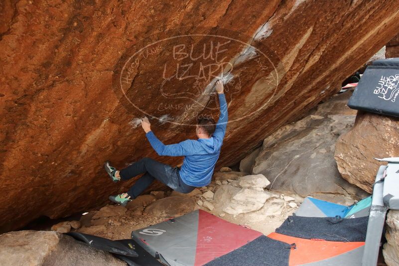 Bouldering in Hueco Tanks on 01/27/2020 with Blue Lizard Climbing and Yoga

Filename: SRM_20200127_1249170.jpg
Aperture: f/4.0
Shutter Speed: 1/250
Body: Canon EOS-1D Mark II
Lens: Canon EF 16-35mm f/2.8 L