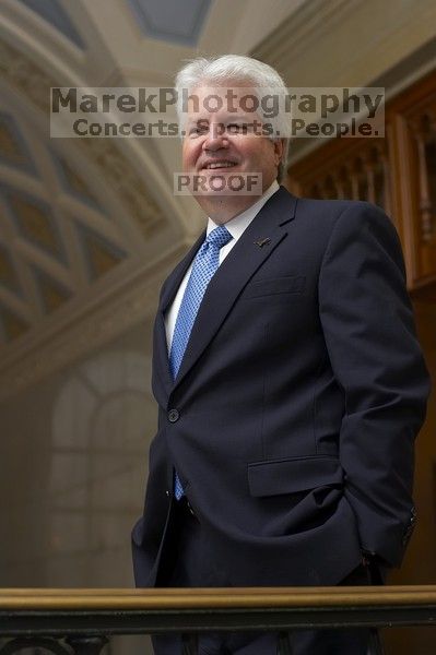 Portrait of UT Vice President and Chief Financial Officer Kevin Hegarty.

Filename: SRM_20061211_0912326.jpg
Aperture: f/3.5
Shutter Speed: 1/200
Body: Canon EOS-1D Mark II
Lens: Canon EF 50mm f/1.8 II