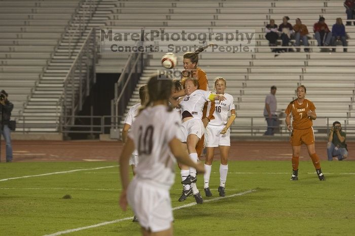 The lady longhorns beat Texas A&M 1-0 in soccer Friday night.

Filename: SRM_20061027_1927588.jpg
Aperture: f/4.0
Shutter Speed: 1/400
Body: Canon EOS 20D
Lens: Canon EF 80-200mm f/2.8 L