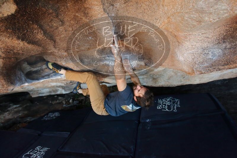 Bouldering in Hueco Tanks on 02/16/2020 with Blue Lizard Climbing and Yoga

Filename: SRM_20200216_1715480.jpg
Aperture: f/4.0
Shutter Speed: 1/250
Body: Canon EOS-1D Mark II
Lens: Canon EF 16-35mm f/2.8 L