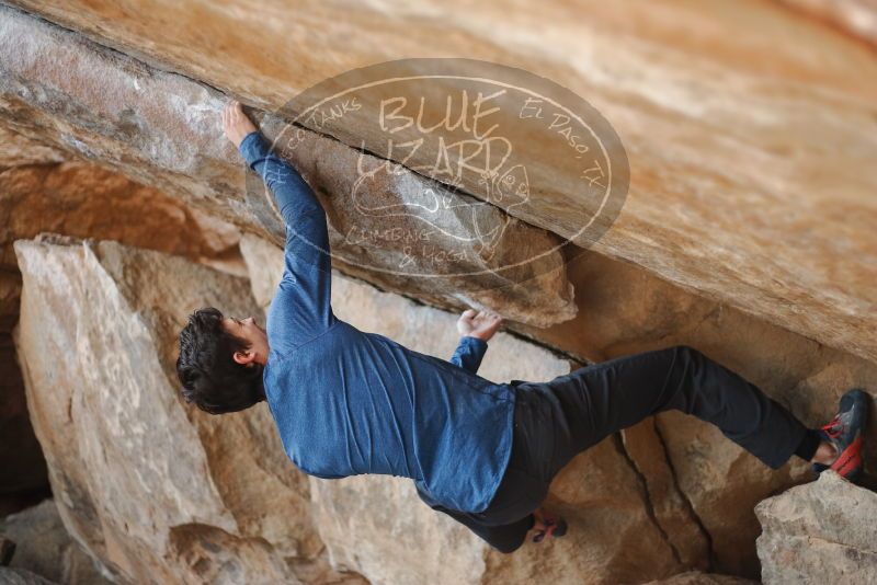 Bouldering in Hueco Tanks on 02/21/2020 with Blue Lizard Climbing and Yoga

Filename: SRM_20200221_1242010.jpg
Aperture: f/2.0
Shutter Speed: 1/500
Body: Canon EOS-1D Mark II
Lens: Canon EF 50mm f/1.8 II