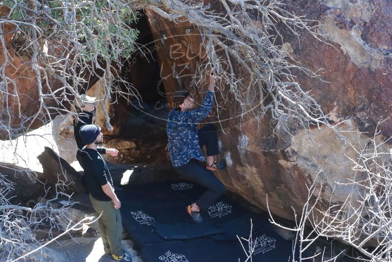 Bouldering in Hueco Tanks on 02/25/2020 with Blue Lizard Climbing and Yoga

Filename: SRM_20200225_1139080.jpg
Aperture: f/6.3
Shutter Speed: 1/250
Body: Canon EOS-1D Mark II
Lens: Canon EF 50mm f/1.8 II