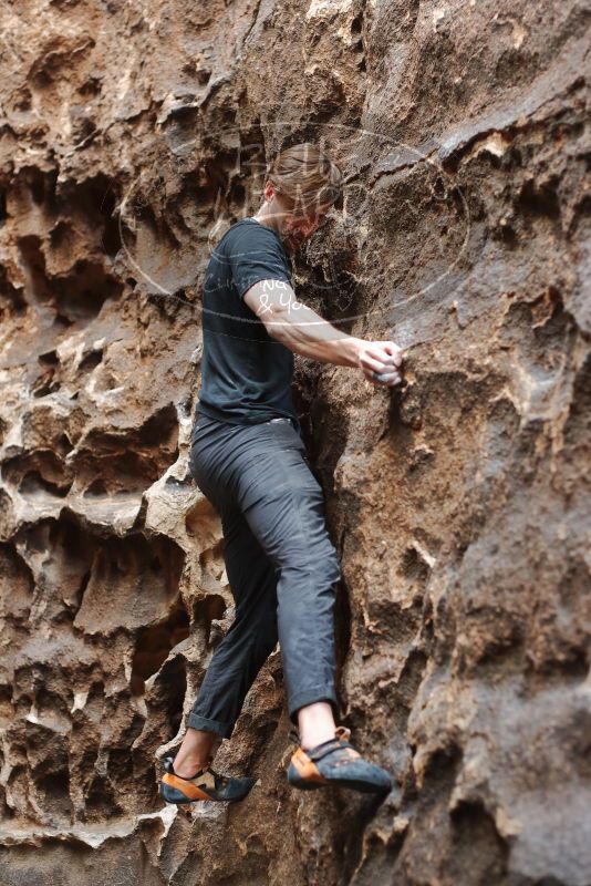 Bouldering in Hueco Tanks on 02/28/2020 with Blue Lizard Climbing and Yoga

Filename: SRM_20200228_1656510.jpg
Aperture: f/2.8
Shutter Speed: 1/100
Body: Canon EOS-1D Mark II
Lens: Canon EF 50mm f/1.8 II