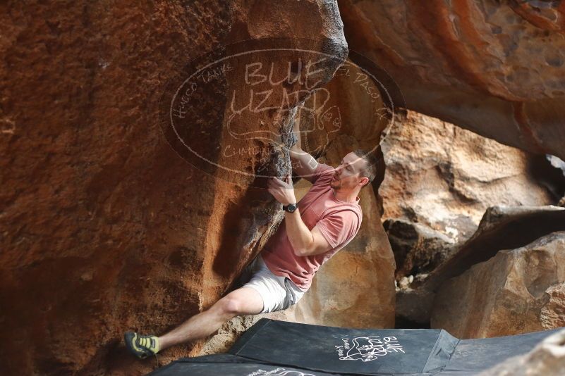 Bouldering in Hueco Tanks on 02/29/2020 with Blue Lizard Climbing and Yoga

Filename: SRM_20200229_1454140.jpg
Aperture: f/2.8
Shutter Speed: 1/250
Body: Canon EOS-1D Mark II
Lens: Canon EF 50mm f/1.8 II