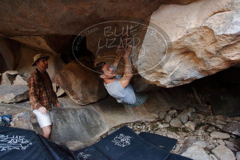 Bouldering in Hueco Tanks on 02/29/2020 with Blue Lizard Climbing and Yoga

Filename: SRM_20200229_1547030.jpg
Aperture: f/3.5
Shutter Speed: 1/250
Body: Canon EOS-1D Mark II
Lens: Canon EF 16-35mm f/2.8 L