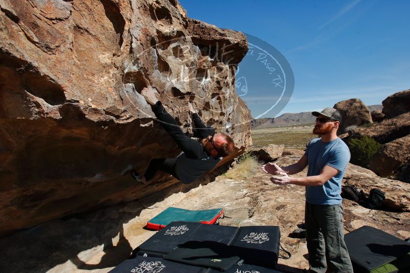 Bouldering in Hueco Tanks on 03/06/2020 with Blue Lizard Climbing and Yoga

Filename: SRM_20200306_1119280.jpg
Aperture: f/7.1
Shutter Speed: 1/400
Body: Canon EOS-1D Mark II
Lens: Canon EF 16-35mm f/2.8 L