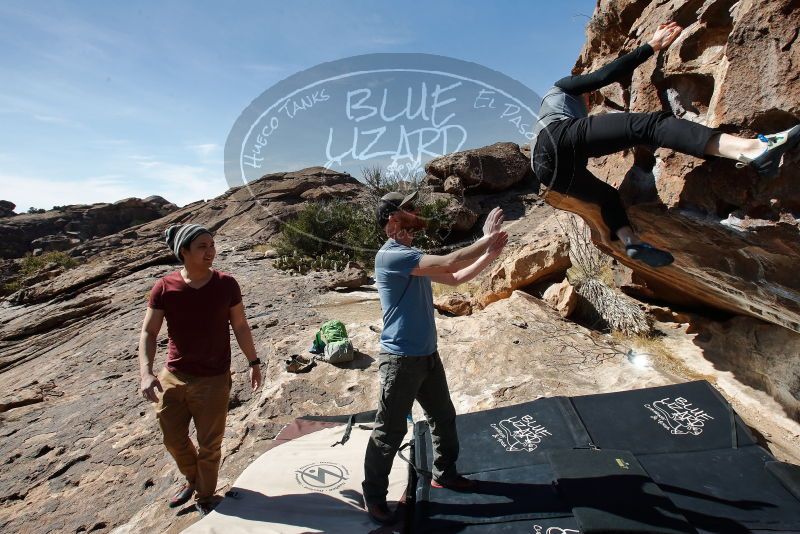 Bouldering in Hueco Tanks on 03/06/2020 with Blue Lizard Climbing and Yoga

Filename: SRM_20200306_1132240.jpg
Aperture: f/8.0
Shutter Speed: 1/250
Body: Canon EOS-1D Mark II
Lens: Canon EF 16-35mm f/2.8 L