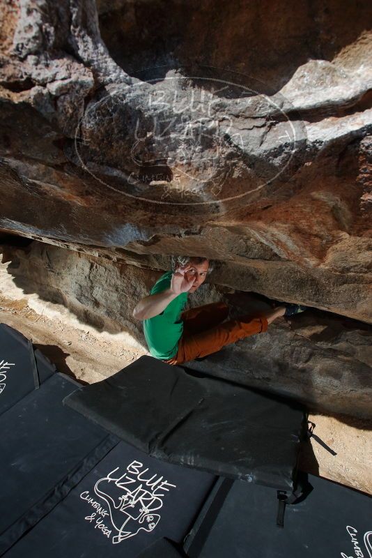 Bouldering in Hueco Tanks on 03/06/2020 with Blue Lizard Climbing and Yoga

Filename: SRM_20200306_1137180.jpg
Aperture: f/8.0
Shutter Speed: 1/250
Body: Canon EOS-1D Mark II
Lens: Canon EF 16-35mm f/2.8 L