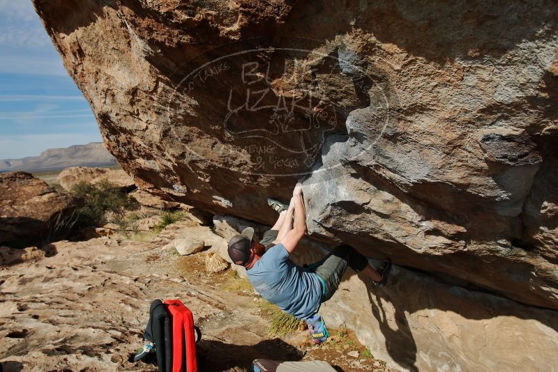 Bouldering in Hueco Tanks on 03/06/2020 with Blue Lizard Climbing and Yoga

Filename: SRM_20200306_1630080.jpg
Aperture: f/5.6
Shutter Speed: 1/800
Body: Canon EOS-1D Mark II
Lens: Canon EF 16-35mm f/2.8 L