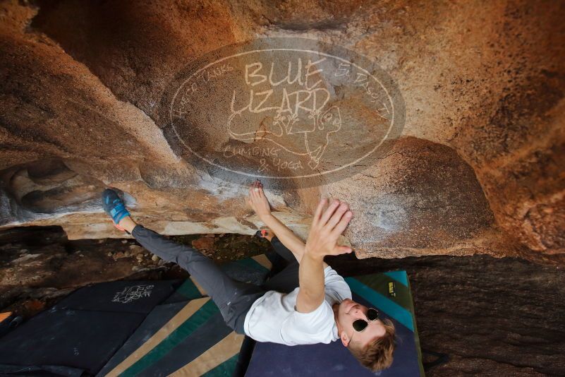 Bouldering in Hueco Tanks on 03/15/2020 with Blue Lizard Climbing and Yoga

Filename: SRM_20200315_1719510.jpg
Aperture: f/6.3
Shutter Speed: 1/250
Body: Canon EOS-1D Mark II
Lens: Canon EF 16-35mm f/2.8 L