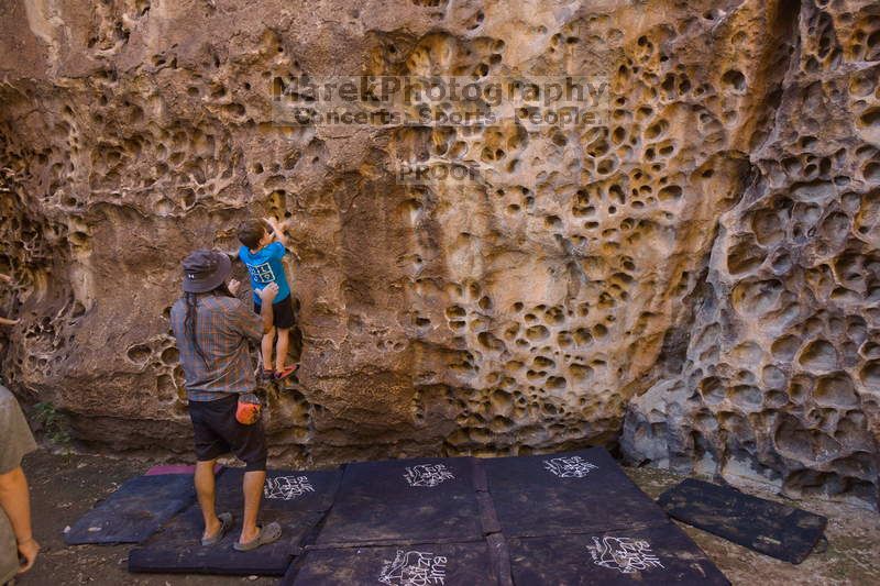 Bouldering in Hueco Tanks on 10/19/2021 with Blue Lizard Climbing and Yoga

Filename: SRM_20211019_1216430.jpg
Aperture: f/4.0
Shutter Speed: 1/160
Body: Canon EOS-1D Mark II
Lens: Canon EF 16-35mm f/2.8 L