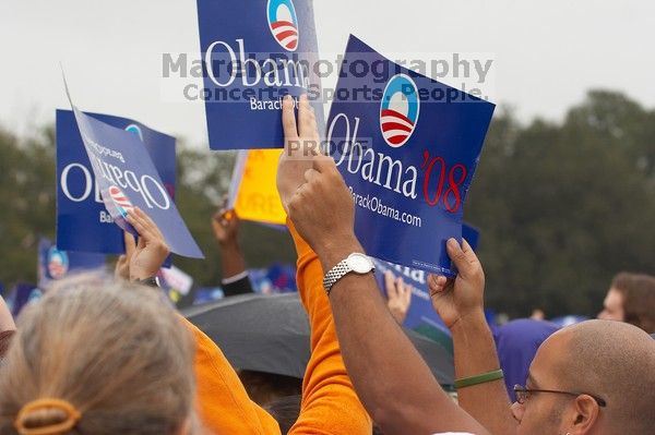 The Barack Obama "Kick-Ass" Rally--the Obama for president, 2008, rally

Filename: SRM_20070223_1442141.jpg
Aperture: f/5.0
Shutter Speed: 1/400
Body: Canon EOS 20D
Lens: Canon EF 80-200mm f/2.8 L