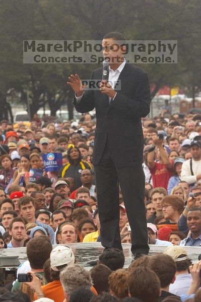 Obama speaking to a crowd of over 20,000 supporters at The Barack Obama "Kick-Ass" Rally--the Obama for president, 2008, rally, held in Austin, Friday, February 23, 2007.

Filename: SRM_20070223_1528086.jpg
Aperture: f/7.1
Shutter Speed: 1/320
Body: Canon EOS 20D
Lens: Canon EF 80-200mm f/2.8 L