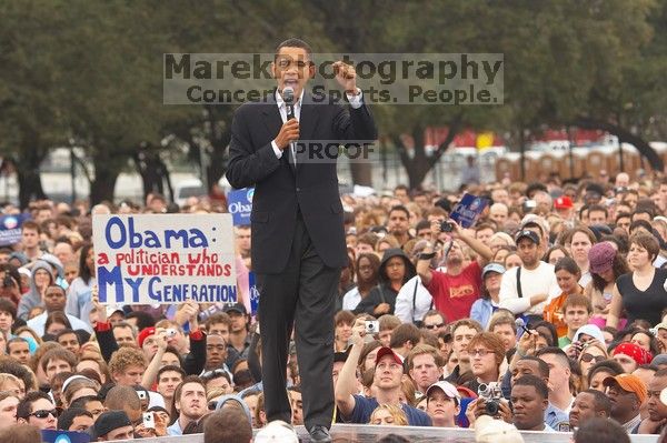 Obama speaking to a crowd of over 20,000 supporters at The Barack Obama "Kick-Ass" Rally--the Obama for president, 2008, rally, held in Austin, Friday, February 23, 2007.

Filename: SRM_20070223_1533404.jpg
Aperture: f/4.0
Shutter Speed: 1/250
Body: Canon EOS 20D
Lens: Canon EF 80-200mm f/2.8 L