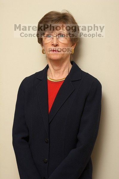 Portraits of UT Vice President of Employee and Campus Services Patricia L Clubb.

Filename: SRM_20070301_1409545.jpg
Aperture: f/4.5
Shutter Speed: 1/250
Body: Canon EOS 20D
Lens: Canon EF 50mm f/1.8 II