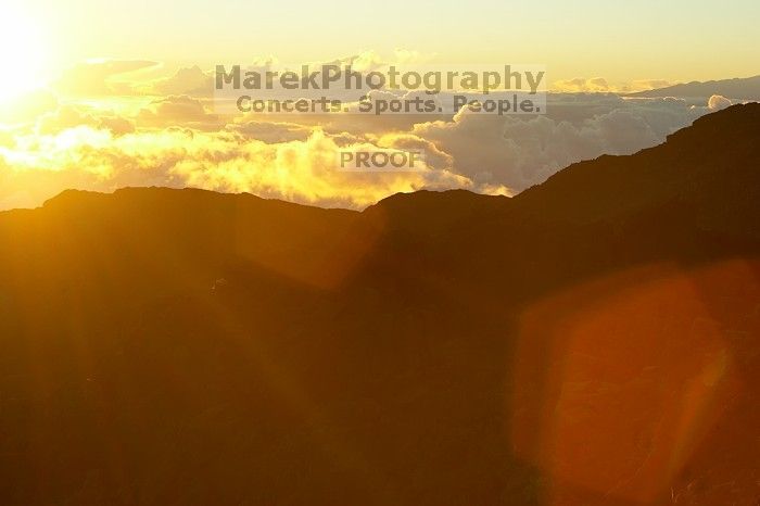 Trip to Maui, Hawai'i, 2007.

Filename: SRM_20071221_0705493.jpg
Aperture: f/8.0
Shutter Speed: 1/100
Body: Canon EOS 20D
Lens: Canon EF 50mm f/1.8 II