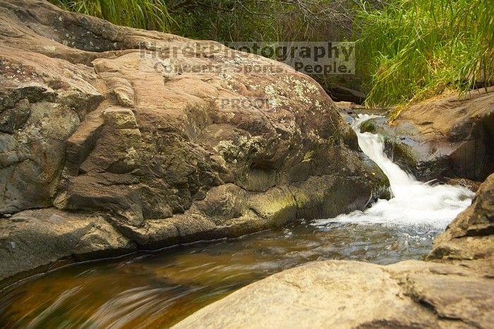 

Filename: SRM_20071219_1628289.jpg
Aperture: f/8.0
Shutter Speed: 1/20
Body: Canon EOS-1D Mark II
Lens: Sigma 15-30mm f/3.5-4.5 EX Aspherical DG DF