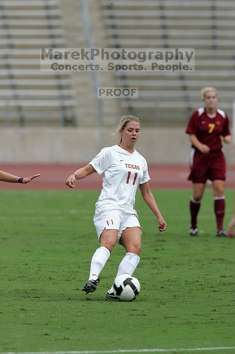 UT sophomore Niki Arlitt (#11, Forward).  The University of Texas women's soccer team won 2-1 against the Iowa State Cyclones Sunday afternoon, October 5, 2008.

Filename: SRM_20081005_12054681.jpg
Aperture: f/5.6
Shutter Speed: 1/2000
Body: Canon EOS-1D Mark II
Lens: Canon EF 300mm f/2.8 L IS