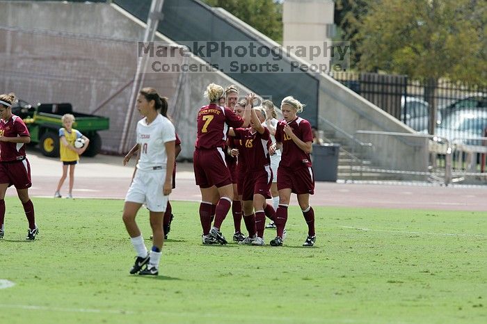 The University of Texas women's soccer team won 2-1 against the Iowa State Cyclones Sunday afternoon, October 5, 2008.

Filename: SRM_20081005_12164229.jpg
Aperture: f/5.6
Shutter Speed: 1/1600
Body: Canon EOS-1D Mark II
Lens: Canon EF 300mm f/2.8 L IS