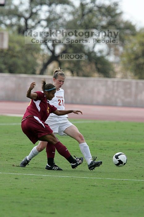 UT junior Emily Anderson (#21, Forward).  The University of Texas women's soccer team won 2-1 against the Iowa State Cyclones Sunday afternoon, October 5, 2008.

Filename: SRM_20081005_12195472.jpg
Aperture: f/5.6
Shutter Speed: 1/1250
Body: Canon EOS-1D Mark II
Lens: Canon EF 300mm f/2.8 L IS