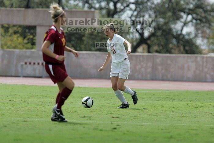 UT junior Emily Anderson (#21, Forward).  The University of Texas women's soccer team won 2-1 against the Iowa State Cyclones Sunday afternoon, October 5, 2008.

Filename: SRM_20081005_12273872.jpg
Aperture: f/5.6
Shutter Speed: 1/2000
Body: Canon EOS-1D Mark II
Lens: Canon EF 300mm f/2.8 L IS