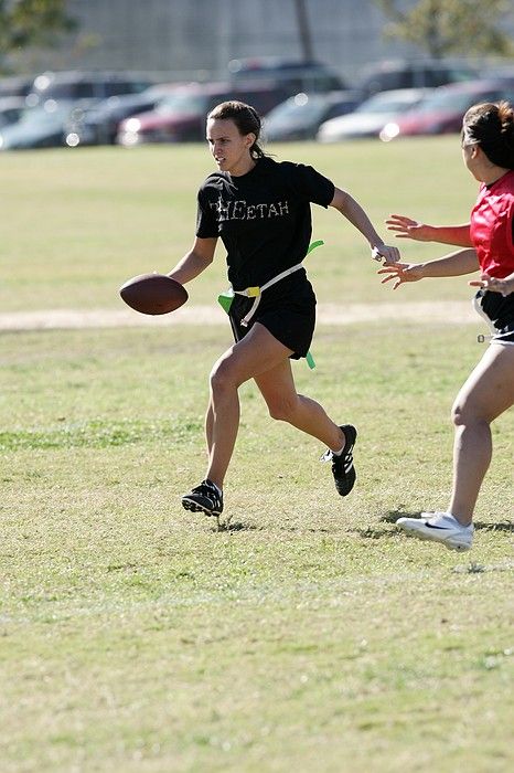 The Cheetahs (chemical engineering team) lost in the Fall 2008 UT flag football intramural championship game on November 9, 2008.

Filename: SRM_20081109_15145080.jpg
Aperture: f/5.0
Shutter Speed: 1/1250
Body: Canon EOS-1D Mark II
Lens: Canon EF 300mm f/2.8 L IS