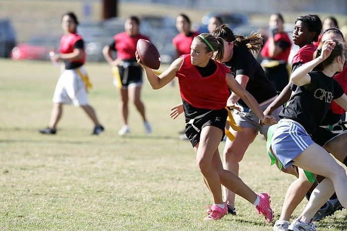 The Cheetahs (chemical engineering team) lost in the Fall 2008 UT flag football intramural championship game on November 9, 2008.

Filename: SRM_20081109_15165819.jpg
Aperture: f/4.0
Shutter Speed: 1/2000
Body: Canon EOS-1D Mark II
Lens: Canon EF 300mm f/2.8 L IS