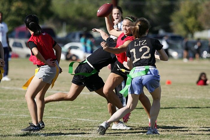 The Cheetahs (chemical engineering team) lost in the Fall 2008 UT flag football intramural championship game on November 9, 2008.

Filename: SRM_20081109_15253494.jpg
Aperture: f/5.0
Shutter Speed: 1/3200
Body: Canon EOS-1D Mark II
Lens: Canon EF 300mm f/2.8 L IS