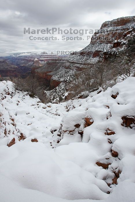 Hike up the Bright Angel trail from Indian Gardens campground, while backpacking the Grand Canyon, on Sunday, January 4, 2009.

Filename: SRM_20090104_10470704.JPG
Aperture: f/11.0
Shutter Speed: 1/60
Body: Canon EOS-1D Mark II
Lens: Canon EF 16-35mm f/2.8 L