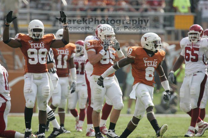 The University of Texas football team defeated the Arkansas Razorbacks with a score of 52-10 in Austin, TX on Saturday, September 27, 2008.

Filename: SRM_20080927_15462463.jpg
Aperture: f/5.6
Shutter Speed: 1/1000
Body: Canon EOS-1D Mark II
Lens: Canon EF 300mm f/2.8 L IS