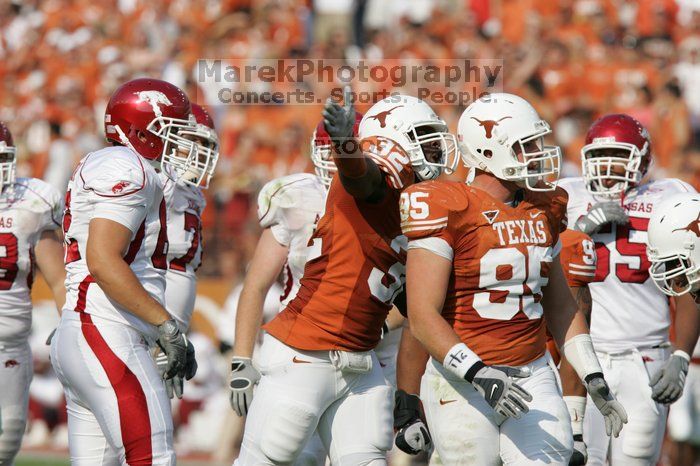 The University of Texas football team defeated the Arkansas Razorbacks with a score of 52-10 in Austin, TX on Saturday, September 27, 2008.

Filename: SRM_20080927_16520227.jpg
Aperture: f/5.6
Shutter Speed: 1/2500
Body: Canon EOS-1D Mark II
Lens: Canon EF 300mm f/2.8 L IS