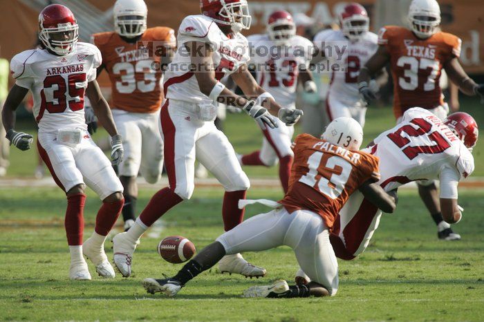 The University of Texas football team defeated the Arkansas Razorbacks with a score of 52-10 in Austin, TX on Saturday, September 27, 2008.

Filename: SRM_20080927_17081053.jpg
Aperture: f/5.6
Shutter Speed: 1/1600
Body: Canon EOS-1D Mark II
Lens: Canon EF 300mm f/2.8 L IS