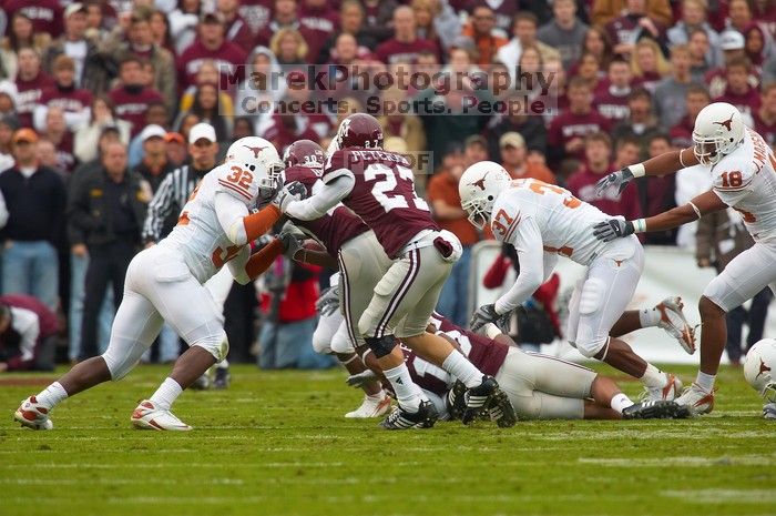 The University of Texas, Austin played Texas A&M in football at Kyle Field, College Station, on November 23, 2007.  UT lost to the Aggies, 30 to 38.

Filename: SRM_20071123_1626385.jpg
Aperture: f/5.6
Shutter Speed: 1/500
Body: Canon EOS-1D Mark II
Lens: Canon EF 300mm f/2.8 L IS