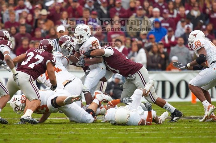 The University of Texas, Austin played Texas A&M in football at Kyle Field, College Station, on November 23, 2007.  UT lost to the Aggies, 30 to 38.

Filename: SRM_20071123_1627161.jpg
Aperture: f/5.6
Shutter Speed: 1/500
Body: Canon EOS-1D Mark II
Lens: Canon EF 300mm f/2.8 L IS