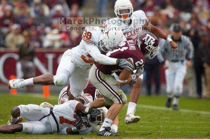 The University of Texas, Austin played Texas A&M in football at Kyle Field, College Station, on November 23, 2007.  UT lost to the Aggies, 30 to 38.

Filename: SRM_20071123_1639163.jpg
Aperture: f/5.6
Shutter Speed: 1/1000
Body: Canon EOS-1D Mark II
Lens: Canon EF 300mm f/2.8 L IS