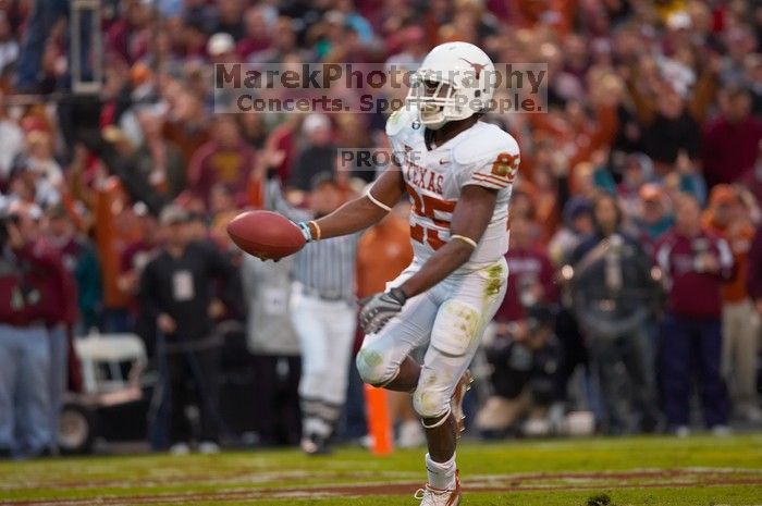 The University of Texas, Austin played Texas A&M in football at Kyle Field, College Station, on November 23, 2007.  UT lost to the Aggies, 30 to 38.

Filename: SRM_20071123_1755069.jpg
Aperture: f/2.8
Shutter Speed: 1/640
Body: Canon EOS-1D Mark II
Lens: Canon EF 300mm f/2.8 L IS