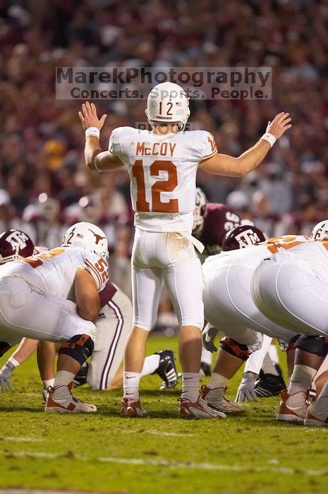 The University of Texas, Austin played Texas A&M in football at Kyle Field, College Station, on November 23, 2007.  UT lost to the Aggies, 30 to 38.

Filename: SRM_20071123_1833429.jpg
Aperture: f/2.8
Shutter Speed: 1/500
Body: Canon EOS-1D Mark II
Lens: Canon EF 300mm f/2.8 L IS