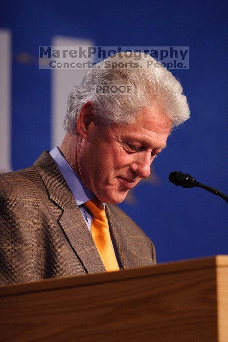 Former President Bill Clinton speaking at the CGIU meeting.  Day one of the 2nd Annual Clinton Global Initiative University (CGIU) meeting was held at The University of Texas at Austin, Friday, February 13, 2009.

Filename: SRM_20090213_16142407.jpg
Aperture: f/2.8
Shutter Speed: 1/200
Body: Canon EOS 20D
Lens: Canon EF 300mm f/2.8 L IS