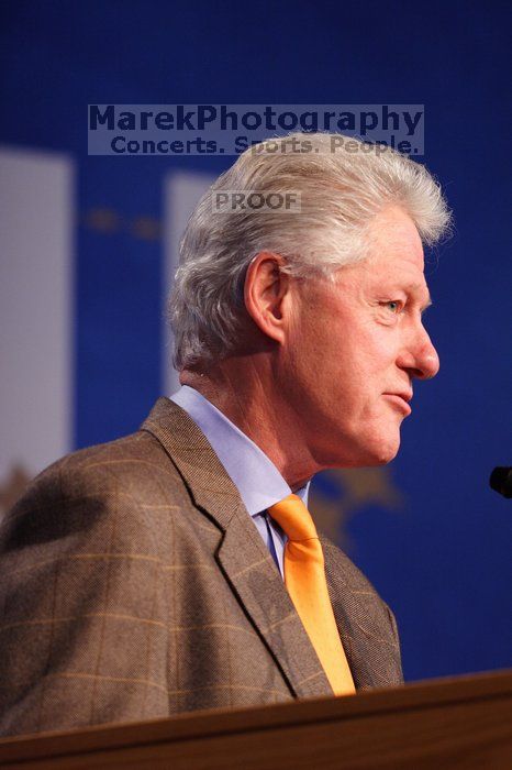 Former President Bill Clinton speaking at the CGIU meeting.  Day one of the 2nd Annual Clinton Global Initiative University (CGIU) meeting was held at The University of Texas at Austin, Friday, February 13, 2009.

Filename: SRM_20090213_16144013.jpg
Aperture: f/2.8
Shutter Speed: 1/200
Body: Canon EOS 20D
Lens: Canon EF 300mm f/2.8 L IS