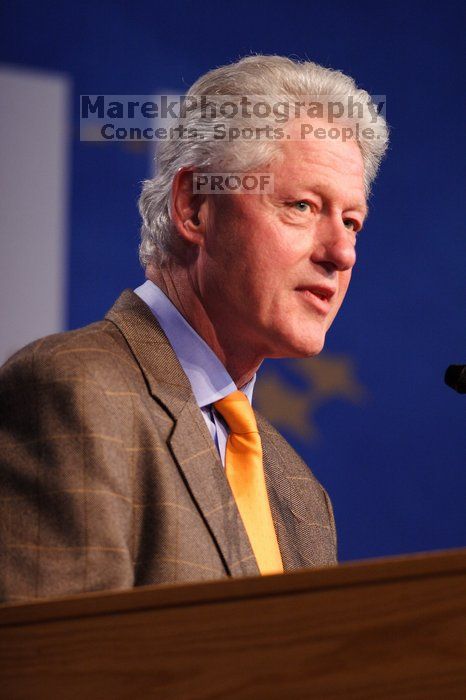 Former President Bill Clinton speaking at the CGIU meeting.  Day one of the 2nd Annual Clinton Global Initiative University (CGIU) meeting was held at The University of Texas at Austin, Friday, February 13, 2009.

Filename: SRM_20090213_16144317.jpg
Aperture: f/2.8
Shutter Speed: 1/200
Body: Canon EOS 20D
Lens: Canon EF 300mm f/2.8 L IS