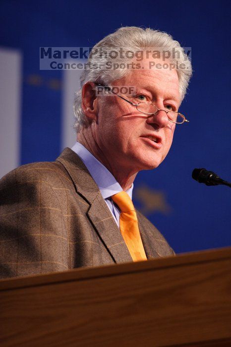 Former President Bill Clinton speaking at the CGIU meeting.  Day one of the 2nd Annual Clinton Global Initiative University (CGIU) meeting was held at The University of Texas at Austin, Friday, February 13, 2009.

Filename: SRM_20090213_16155423.jpg
Aperture: f/2.8
Shutter Speed: 1/200
Body: Canon EOS 20D
Lens: Canon EF 300mm f/2.8 L IS