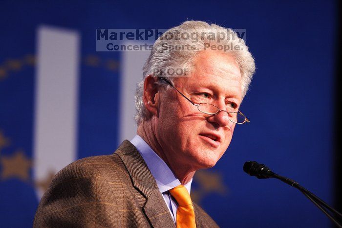 Former President Bill Clinton speaking at the CGIU meeting.  Day one of the 2nd Annual Clinton Global Initiative University (CGIU) meeting was held at The University of Texas at Austin, Friday, February 13, 2009.

Filename: SRM_20090213_16163534.jpg
Aperture: f/2.8
Shutter Speed: 1/125
Body: Canon EOS 20D
Lens: Canon EF 300mm f/2.8 L IS