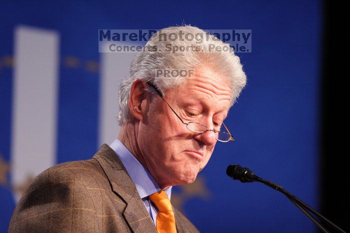 Former President Bill Clinton speaking at the CGIU meeting.  Day one of the 2nd Annual Clinton Global Initiative University (CGIU) meeting was held at The University of Texas at Austin, Friday, February 13, 2009.

Filename: SRM_20090213_16175335.jpg
Aperture: f/2.8
Shutter Speed: 1/125
Body: Canon EOS 20D
Lens: Canon EF 300mm f/2.8 L IS