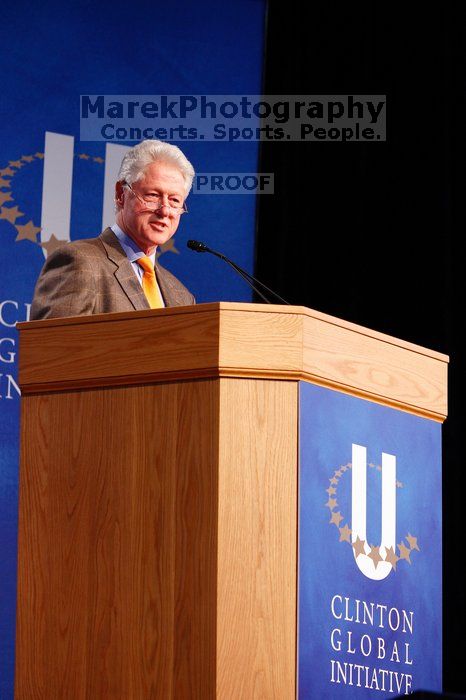 Former President Bill Clinton speaking at the CGIU meeting.  Day one of the 2nd Annual Clinton Global Initiative University (CGIU) meeting was held at The University of Texas at Austin, Friday, February 13, 2009.

Filename: SRM_20090213_16191428.jpg
Aperture: f/4.0
Shutter Speed: 1/60
Body: Canon EOS-1D Mark II
Lens: Canon EF 80-200mm f/2.8 L