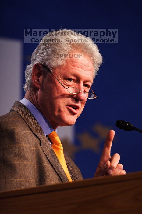 Former President Bill Clinton speaking at the CGIU meeting.  Day one of the 2nd Annual Clinton Global Initiative University (CGIU) meeting was held at The University of Texas at Austin, Friday, February 13, 2009.

Filename: SRM_20090213_16192761.jpg
Aperture: f/2.8
Shutter Speed: 1/250
Body: Canon EOS 20D
Lens: Canon EF 300mm f/2.8 L IS