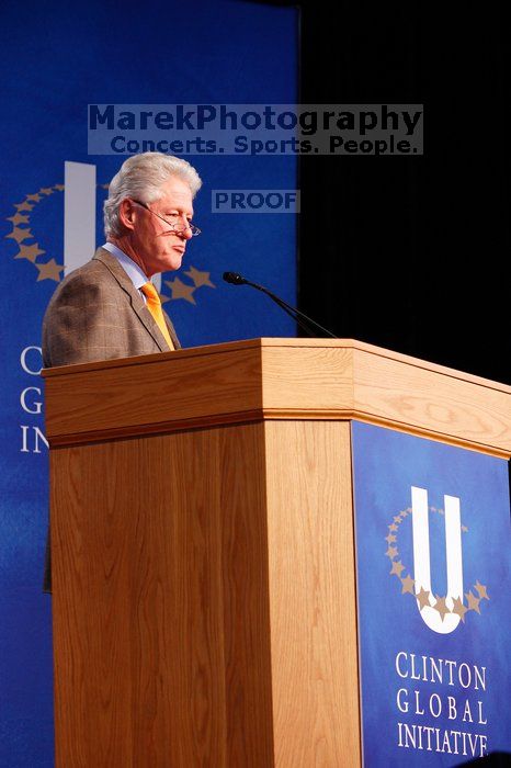 Former President Bill Clinton speaking at the CGIU meeting.  Day one of the 2nd Annual Clinton Global Initiative University (CGIU) meeting was held at The University of Texas at Austin, Friday, February 13, 2009.

Filename: SRM_20090213_16192834.jpg
Aperture: f/4.0
Shutter Speed: 1/60
Body: Canon EOS-1D Mark II
Lens: Canon EF 80-200mm f/2.8 L