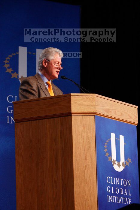 Former President Bill Clinton speaking at the CGIU meeting.  Day one of the 2nd Annual Clinton Global Initiative University (CGIU) meeting was held at The University of Texas at Austin, Friday, February 13, 2009.

Filename: SRM_20090213_16193936.jpg
Aperture: f/4.0
Shutter Speed: 1/100
Body: Canon EOS-1D Mark II
Lens: Canon EF 80-200mm f/2.8 L